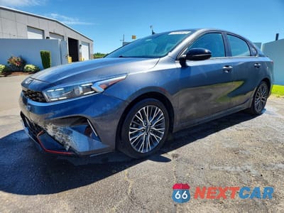 2023 KIA FORTE GT LINE 3KPF54AD5PE580089 - główne zdjęcie licytacji z USA - miniatura