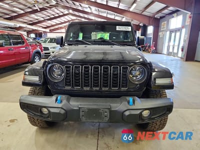 Piąte zdjęcie samochodu w środku: 2024 JEEP WRANGLER 4XE VIN:1C4RJXN62RW141690 - miniatura