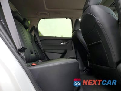 Zdjęcie 11 z 13 samochodu: 2026 NISSAN ROGUE SV VIN:JN8BT3BB0TW092037 - miniatura