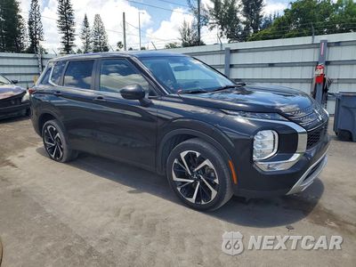 Czwarte zdjęcie samochodu z boku: 2023 MITSUBISHI OUTLANDER SE VIN:JA4J3UA87PZ016784 - miniatura