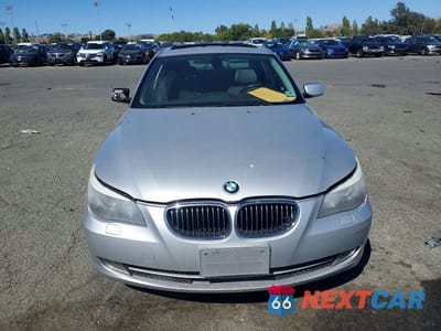 Piąte zdjęcie samochodu w środku: 2010 BMW 528 XI VIN:WBANV1C56AC157694 - miniatura
