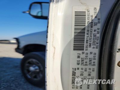 Zdjęcie 12 z 12 samochodu: 2014 RAM 2500 ST VIN:3C6TR5HT2EG188271 - miniatura