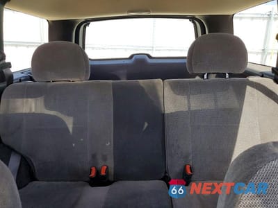 Zdjęcie 10 z 13 samochodu: 2000 JEEP GRAND CHEROKEE LAREDO VIN:1J4GW48S2YC308821 - miniatura