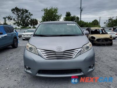 Piąte zdjęcie samochodu w środku: 2013 TOYOTA SIENNA LIMITED 7-PASSENGER VIN:5TDYK3DC6DS327007 - miniatura