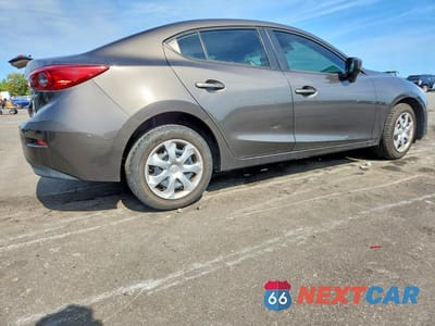 Trzecie zdjęcie samochodu z tyłu: 2014 MAZDA 3 SPORT VIN:JM1BM1U7XE1210830 - miniatura