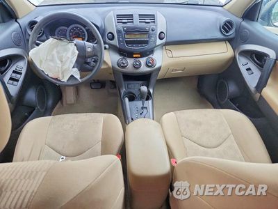 Zdjęcie 8 z 13 samochodu: 2011 TOYOTA RAV4 BASE VIN:2T3ZF4DV4BW081215 - miniatura