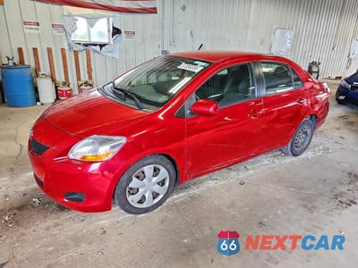 2011 TOYOTA YARIS BASE JTDBT4K3XB1405648 - główne zdjęcie licytacji z USA - miniatura