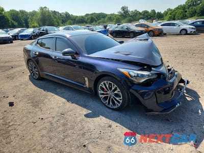 Czwarte zdjęcie samochodu z boku: 2020 KIA STINGER GT VIN:KNAE35LC5L6085058 - miniatura