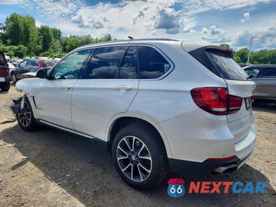 Drugie zdjęcie samochodu z przodu: 2017 BMW X5 XDRIVE50I VIN:5UXKR6C50H0J84715 - miniatura