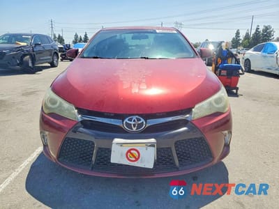 Piąte zdjęcie samochodu w środku: 2016 TOYOTA CAMRY SE VIN:4T1BF1FKXGU577655 - miniatura