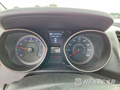 Zdjęcie 9 z 12 samochodu: 2013 HYUNDAI ELANTRA GT BASE VIN:KMHD35LE8DU044044 - miniatura
