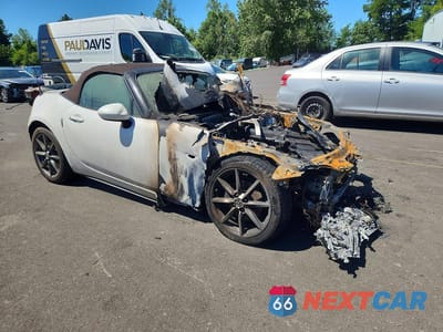 Czwarte zdjęcie samochodu z boku: 2019 MAZDA MX-5 MIATA GRAND TOURING VIN:JM1NDAD78K0303683 - miniatura
