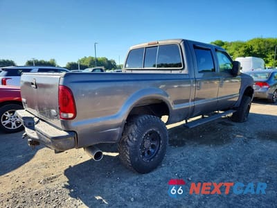 Trzecie zdjęcie samochodu z tyłu: 2005 FORD F250 SUPER DUTY VIN:1FTSW20P45EA10184 - miniatura
