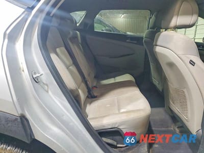 Zdjęcie 11 z 13 samochodu: 2016 HYUNDAI TUCSON ECO VIN:KM8J33A21GU193920 - miniatura