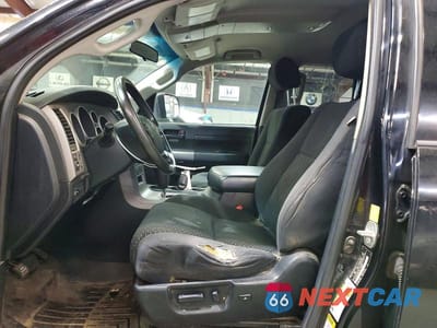 Zdjęcie 7 z 12 samochodu: 2011 TOYOTA TUNDRA DOUBLE CAB SR5 VIN:5TFUY5F14BX187244 - miniatura