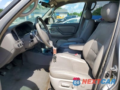 Zdjęcie 7 z 12 samochodu: 2006 TOYOTA SEQUOIA SR5 VIN:5TDZT34A06S278549 - miniatura