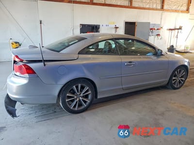 Trzecie zdjęcie samochodu z tyłu: 2010 VOLVO C70 T5 VIN:YV1672MC4AJ090118 - miniatura