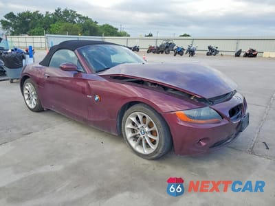 Czwarte zdjęcie samochodu z boku: 2003 BMW Z4 2.5 VIN:4USBT334X3LS45711 - miniatura