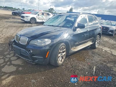 2013 BMW X5 XDRIVE35I 5UXZV4C54D0G57298 - główne zdjęcie licytacji z USA - miniatura