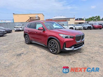 Trzecie zdjęcie samochodu z tyłu: 2026 BMW X1 XDRIVE28I VIN:WBX73EF05T5425329 - miniatura