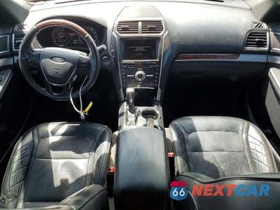 Zdjęcie 8 z 13 samochodu: 2018 FORD EXPLORER PLATINUM VIN:1FM5K8HT8JGC71180 - miniatura