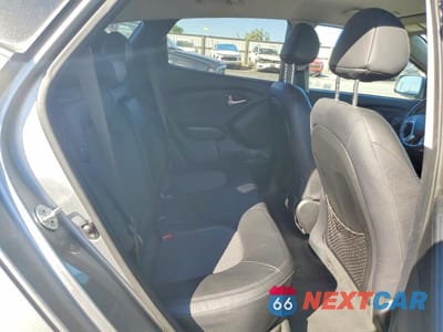 Zdjęcie 11 z 13 samochodu: 2013 HYUNDAI TUCSON GLS VIN:KM8JU3AC5DU638340 - miniatura