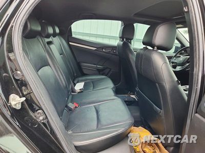 Zdjęcie 10 z 12 samochodu: 2017 HONDA CIVIC SPORT TOURING VIN:SHHFK7H98HU222751 - miniatura