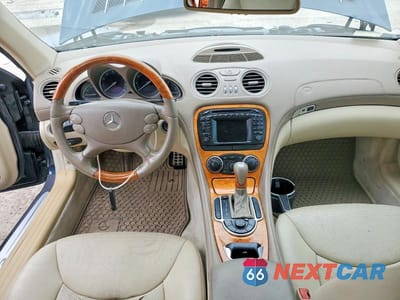 Zdjęcie 8 z 12 samochodu: 2003 MERCEDES-BENZ SL 500R VIN:WDBSK75F93F051604 - miniatura