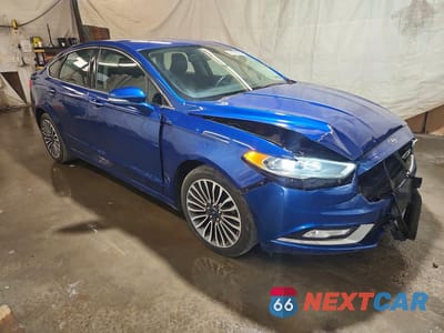 Czwarte zdjęcie samochodu z boku: 2018 FORD FUSION TITANIUM VIN:3FA6P0D91JR155761 - miniatura