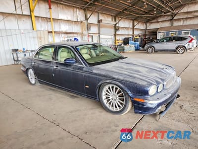 Czwarte zdjęcie samochodu z boku: 2006 JAGUAR XJ8 L VIN:SAJWA79B66SH07514 - miniatura