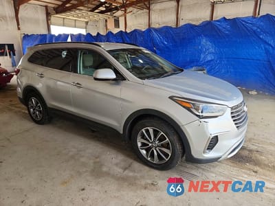 Czwarte zdjęcie samochodu z boku: 2017 HYUNDAI SANTA FE SE VIN:KM8SMDHF0HU167701 - miniatura
