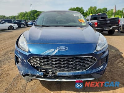 Piąte zdjęcie samochodu w środku: 2020 FORD ESCAPE SE VIN:1FMCU9G6XLUC08296 - miniatura