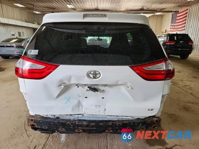 Zdjęcie 6 z 14 samochodu: 2017 TOYOTA SIENNA LE VIN:5TDKZ3DC5HS802993 - miniatura
