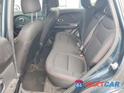 Zdjęcie 10 z 13 samochodu: 2018 KIA SOUL + VIN:KNDJP3A59J7601458 - miniatura