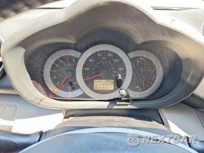 Zdjęcie 9 z 13 samochodu: 2007 TOYOTA RAV4 LIMITED VIN:JTMBD31V475078934 - miniatura