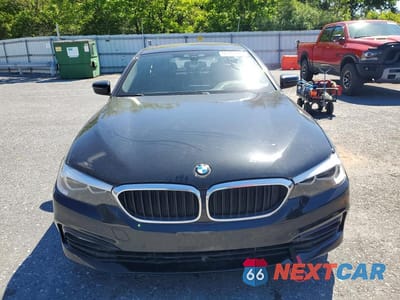 Piąte zdjęcie samochodu w środku: 2018 BMW 530 XI VIN:WBAJA7C58JG909367 - miniatura
