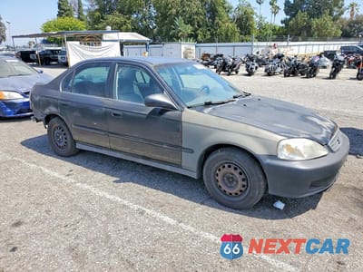 Czwarte zdjęcie samochodu z boku: 1999 HONDA CIVIC VIN:2HGEJ667XXH547973 - miniatura