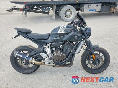 2016 YAMAHA FZ07 JYARM06E2GA009250 - główne zdjęcie licytacji z USA - miniatura