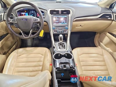 Zdjęcie 8 z 12 samochodu: 2016 FORD FUSION SE VIN:1FA6P0HDXG5132327 - miniatura