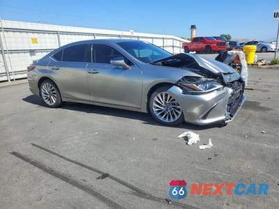 Czwarte zdjęcie samochodu z boku: 2019 LEXUS ES 300H VIN:58AB21B14KU004230 - miniatura