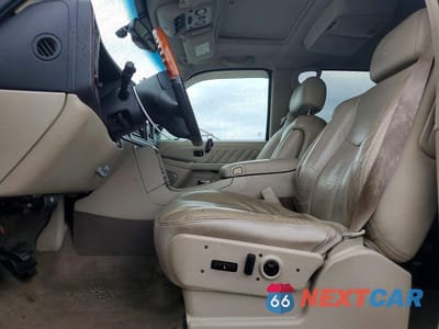 Zdjęcie 7 z 13 samochodu: 2005 CADILLAC ESCALADE ESV VIN:3GYFK66N15G127198 - miniatura