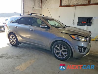 Czwarte zdjęcie samochodu z boku: 2016 KIA SORENTO SX LIMITED VIN:5XYPKDA15GG030655 - miniatura