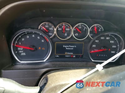 Zdjęcie 9 z 12 samochodu: 2019 CHEVROLET SILVERADO K1500 LT VIN:3GCUYDED5KG115365 - miniatura