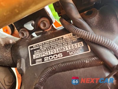 Zdjęcie 9 z 9 samochodu: 2006 HONDA CBR600 RR VIN:JH2PC37036M310570 - miniatura