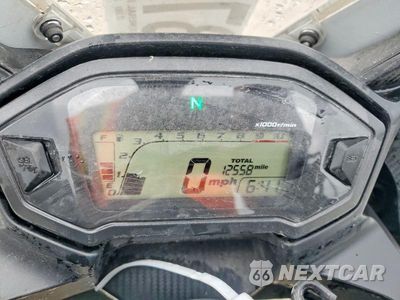 Zdjęcie 7 z 9 samochodu: 2016 HONDA CBR500 R VIN:MLHPC4464G5300243 - miniatura