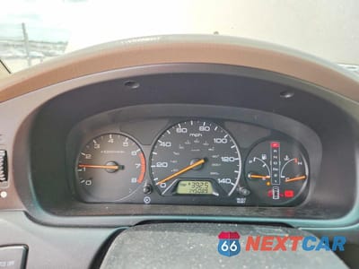 Zdjęcie 9 z 13 samochodu: 2004 HONDA ODYSSEY EX VIN:5FNRL18844B113214 - miniatura