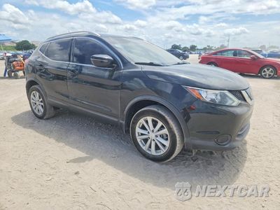 Czwarte zdjęcie samochodu z boku: 2018 NISSAN ROGUE SPORT SV VIN:JN1BJ1CP3JW187692 - miniatura