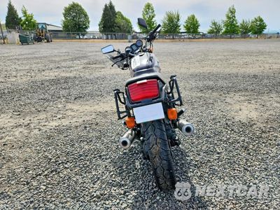 Czwarte zdjęcie samochodu z boku: 1984 HONDA VF1100 S VIN:1HFSC1718EA008181 - miniatura