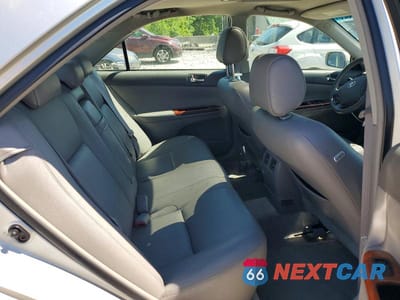 Zdjęcie 10 z 12 samochodu: 2005 TOYOTA CAMRY XLE VIN:4T1BE30K35U981353 - miniatura