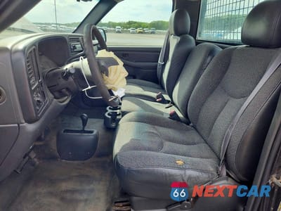 Zdjęcie 7 z 12 samochodu: 2004 CHEVROLET SILVERADO K1500 VIN:1GCEK14V04E274335 - miniatura
